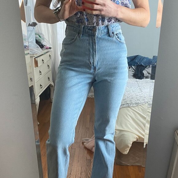 Abercrombie and Fitch Curve Love High Rise Vintage Flare Jean 27L - Picture 3 of 8